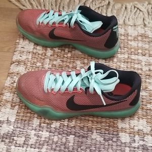 Size 6Y Kobes. Gently used condition, see picture